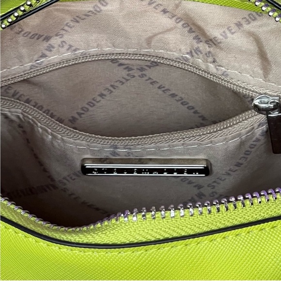 NWT Steve Madden Breese Faux Leather Crossbody Bag - Picture 5 of 7